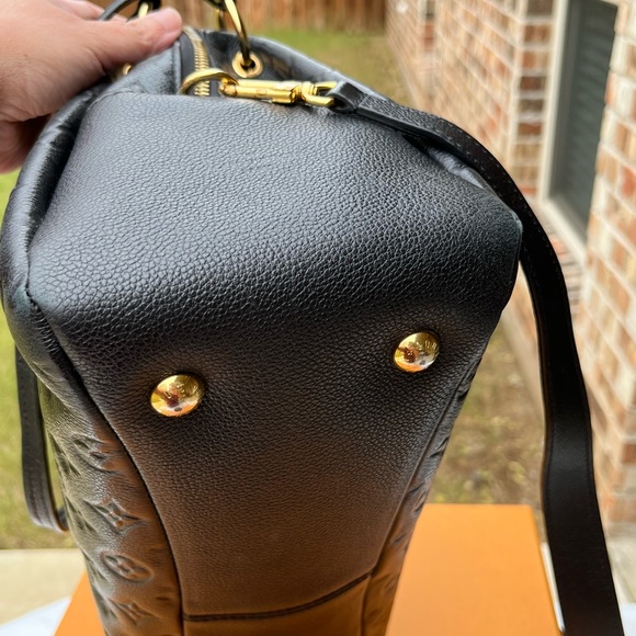 LV Ponthiue PM - Picture 3 of 14